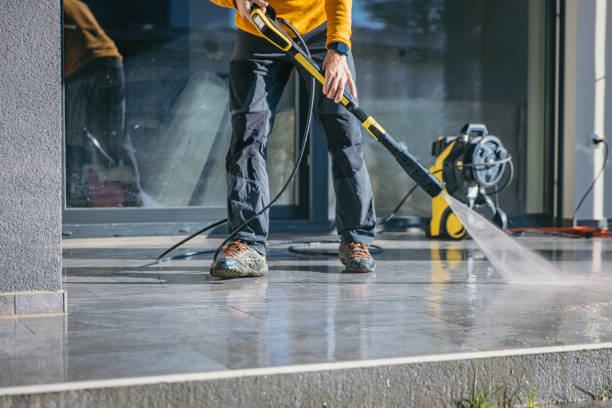 Spring Cleaning in Vinco, PA
